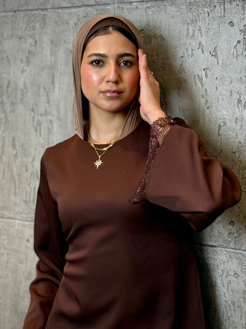 LACE TOP - MAUVE BROWN